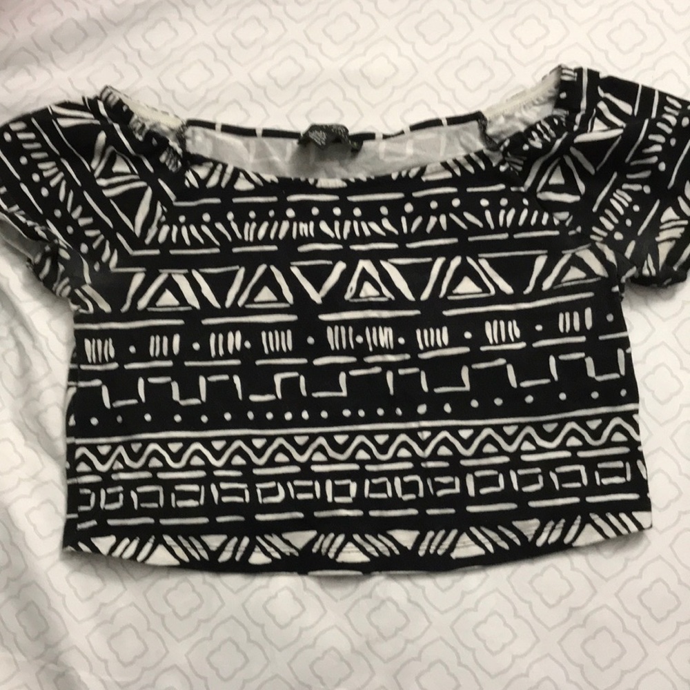 Crop top